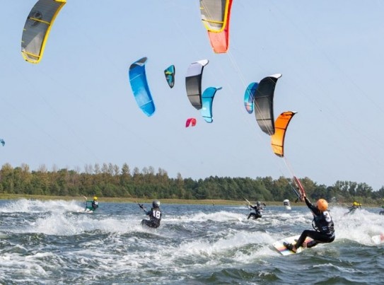 Szkoła Kitesurfingu Kite Zone